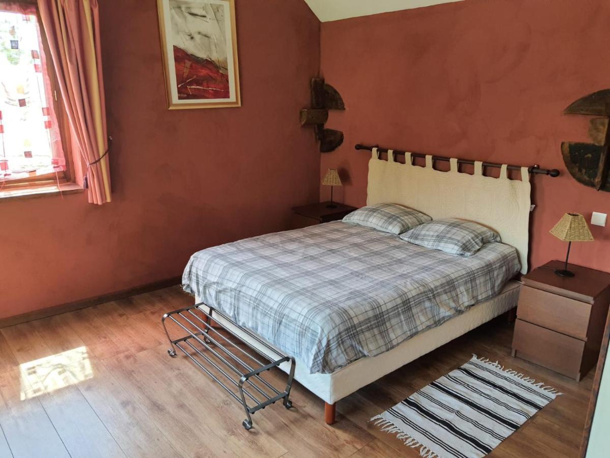 La Parenthese Bed & Breakfast Saint-Genix-sur-Guiers ภายนอก รูปภาพ