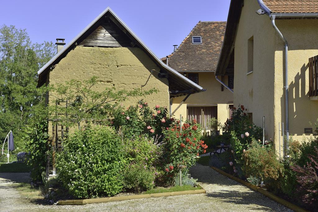 La Parenthese Bed & Breakfast Saint-Genix-sur-Guiers ภายนอก รูปภาพ