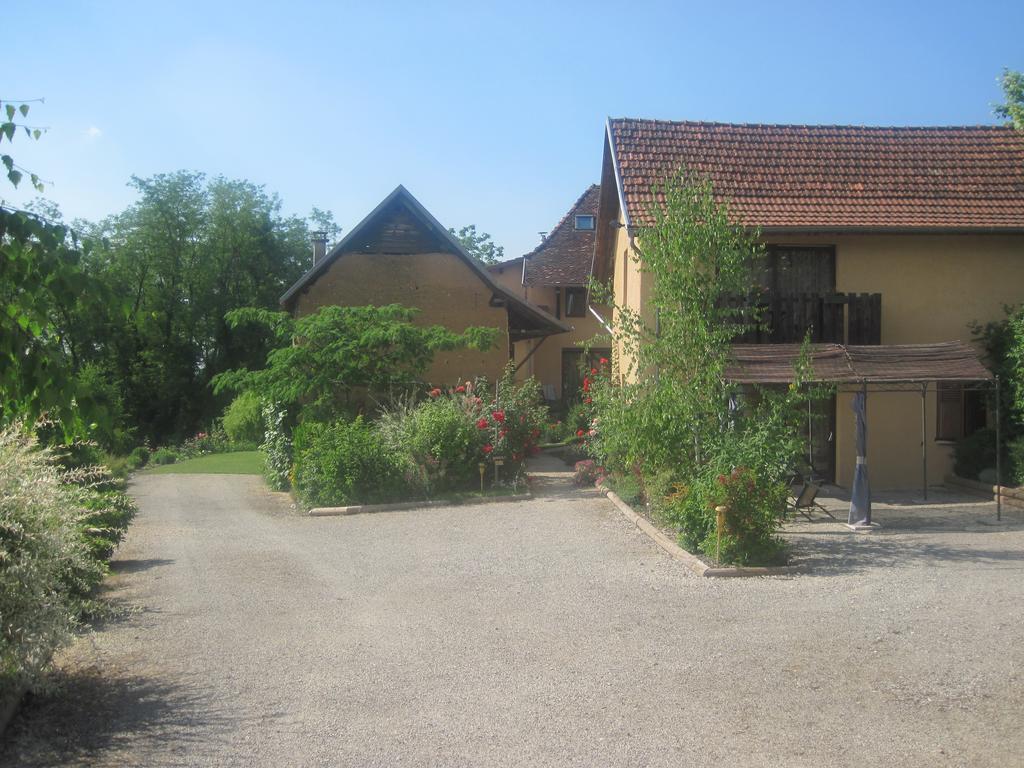 La Parenthese Bed & Breakfast Saint-Genix-sur-Guiers ภายนอก รูปภาพ