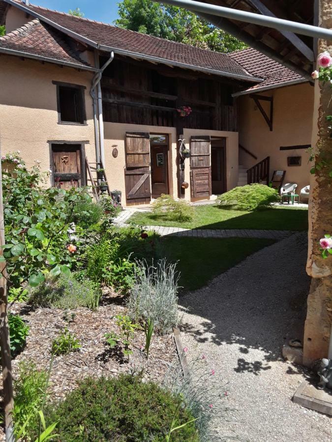 La Parenthese Bed & Breakfast Saint-Genix-sur-Guiers ภายนอก รูปภาพ