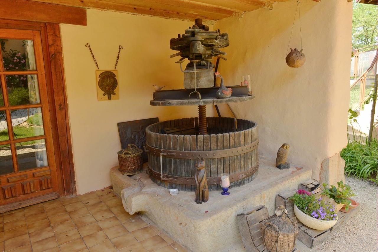 La Parenthese Bed & Breakfast Saint-Genix-sur-Guiers ภายนอก รูปภาพ