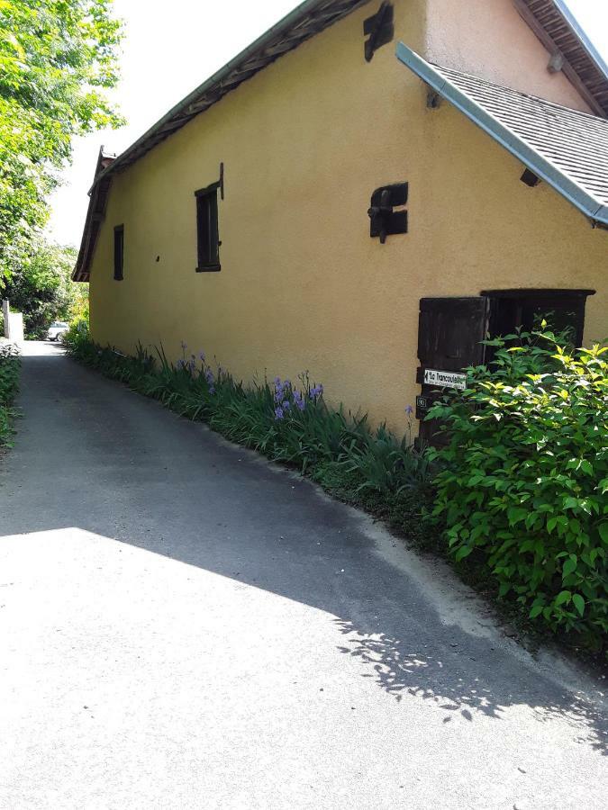 La Parenthese Bed & Breakfast Saint-Genix-sur-Guiers ภายนอก รูปภาพ